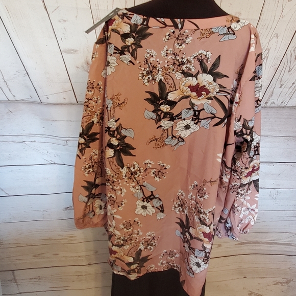 Kara and Kate blush floral print chiffon long sleeved blouse XXL - Picture 12 of 12